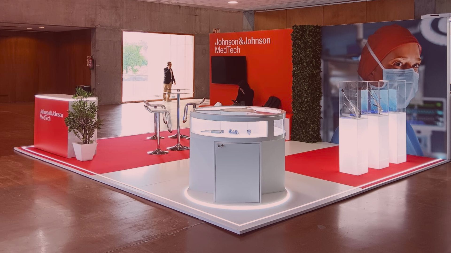 Delta Stands